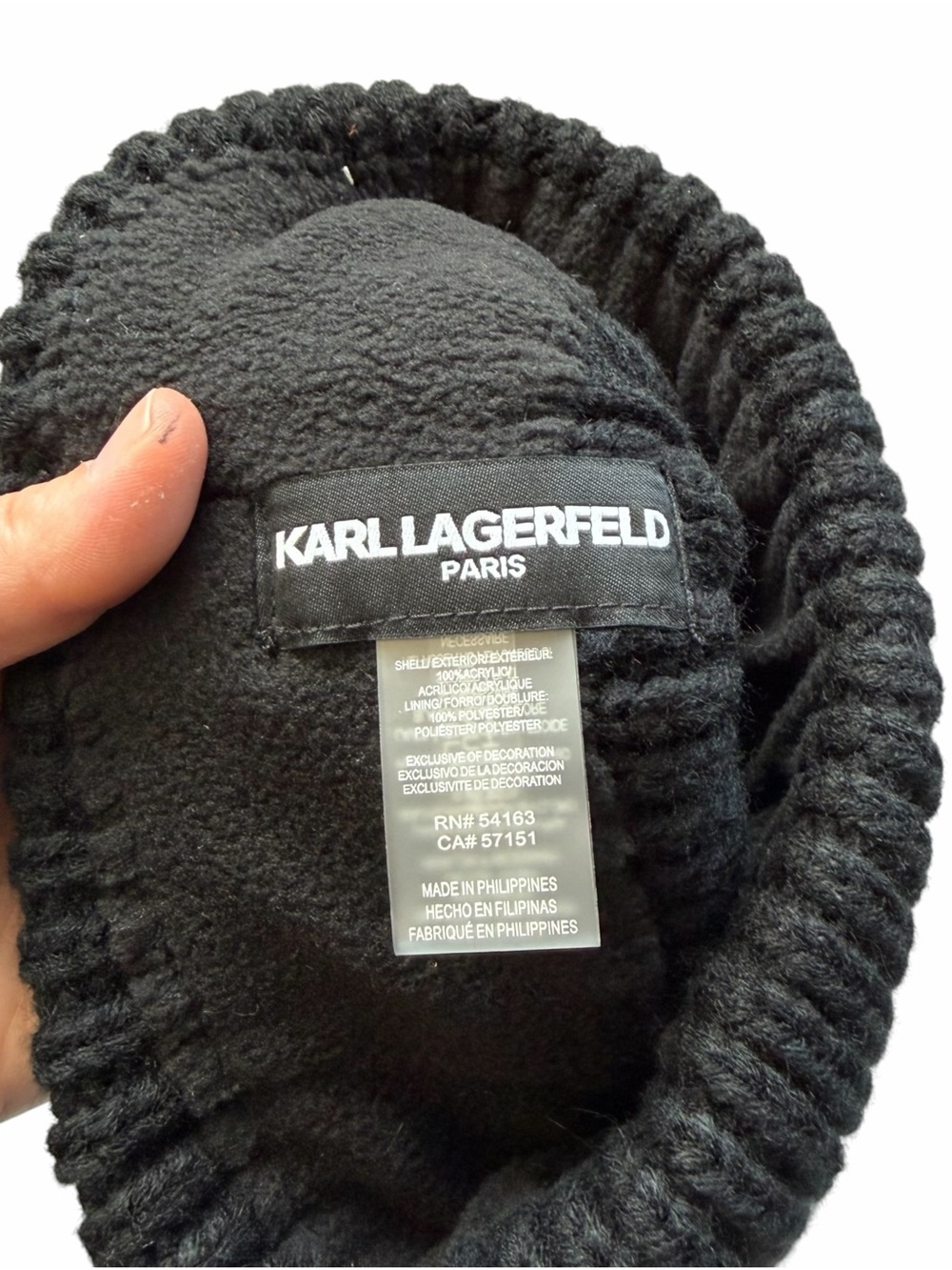 NWT Karl Lagerfeld Paris Choupette French Cat Knit Scarf & Pom Pom Hat Set - Picture 6 of 9